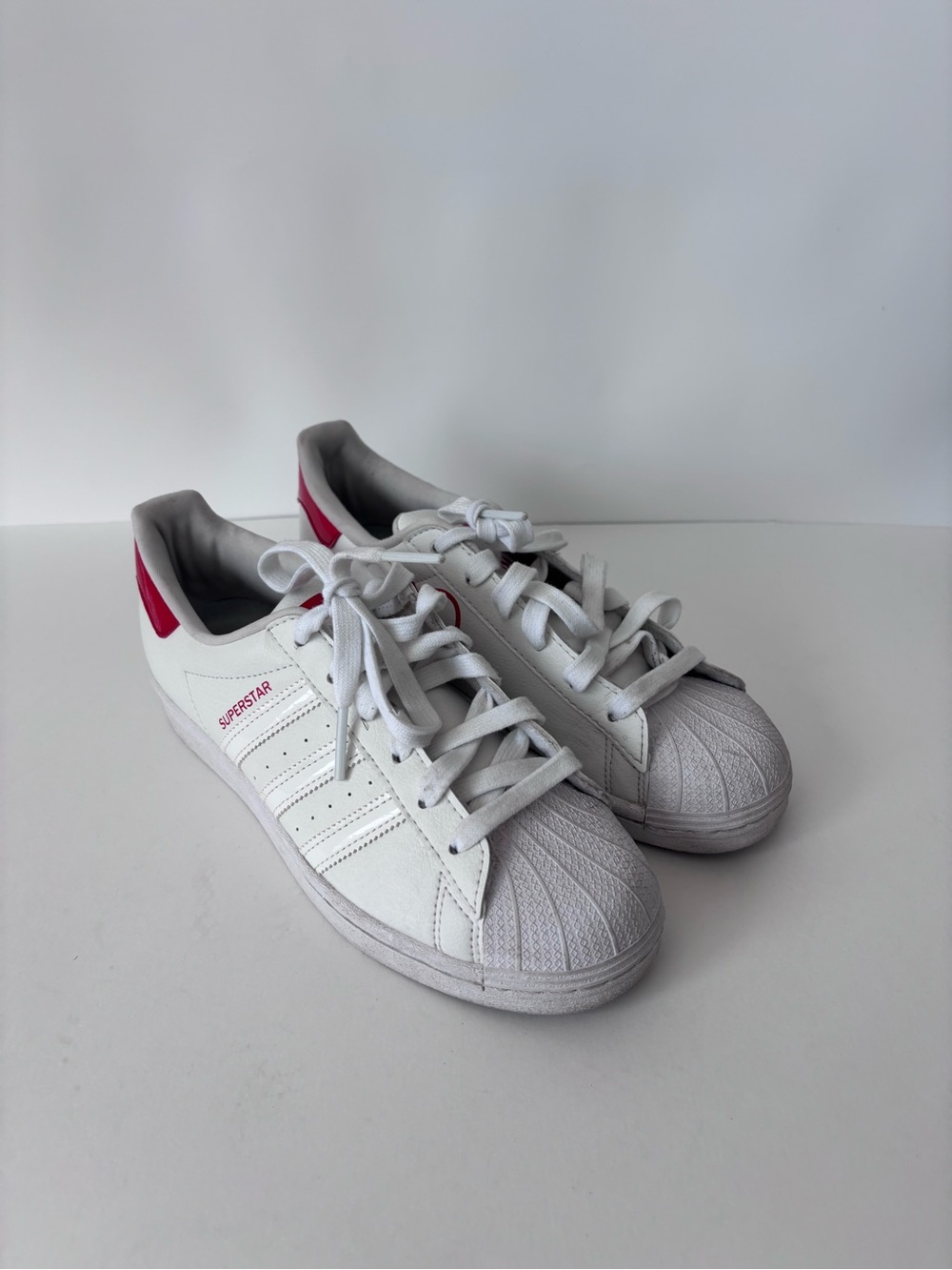 adidas Originals Superstar J 'Heart' White/Scarlet Red Shoes FW0817 Youth Size 5 - Picture 4 of 15